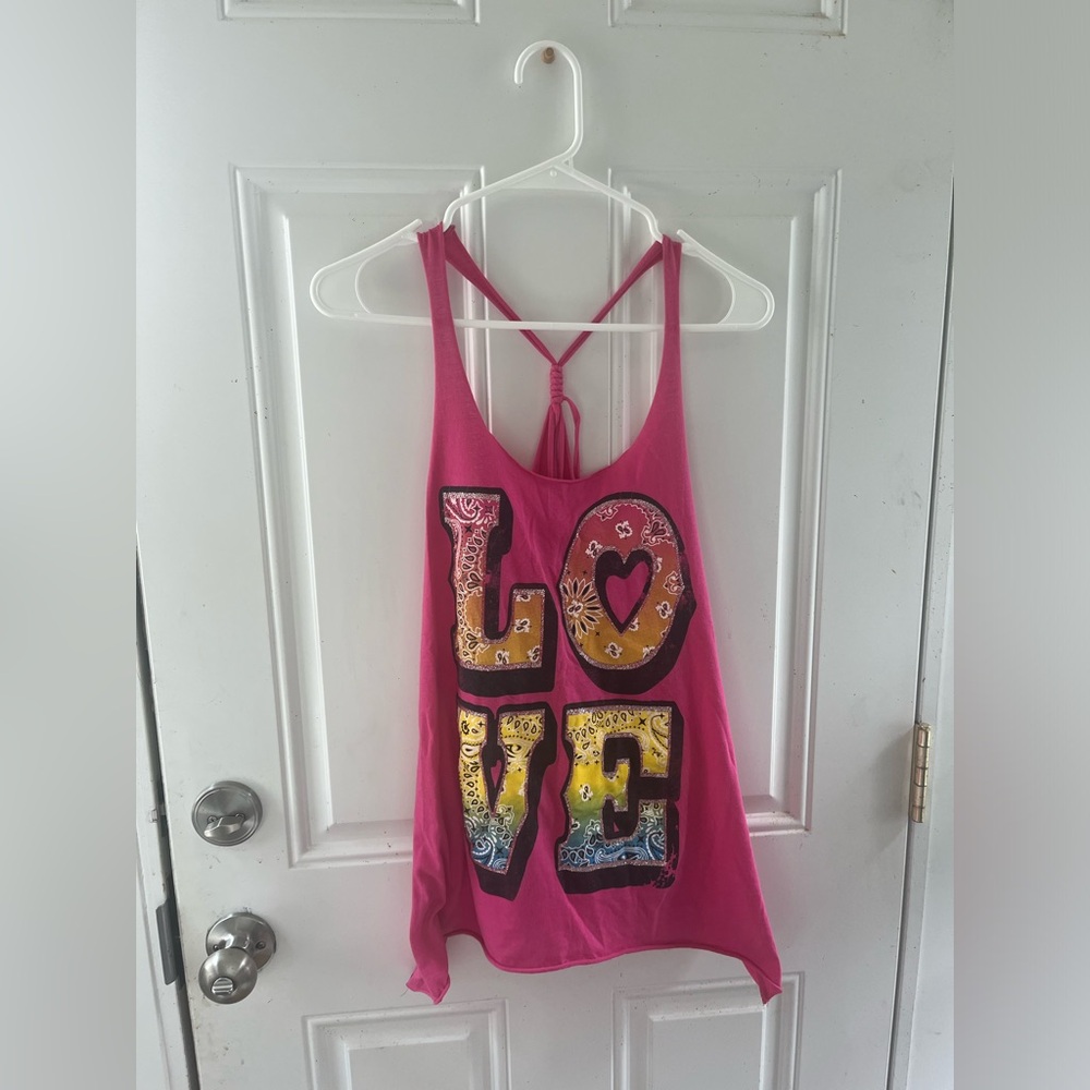 No Boundaries LOVE Tank Top Pink Size Medium